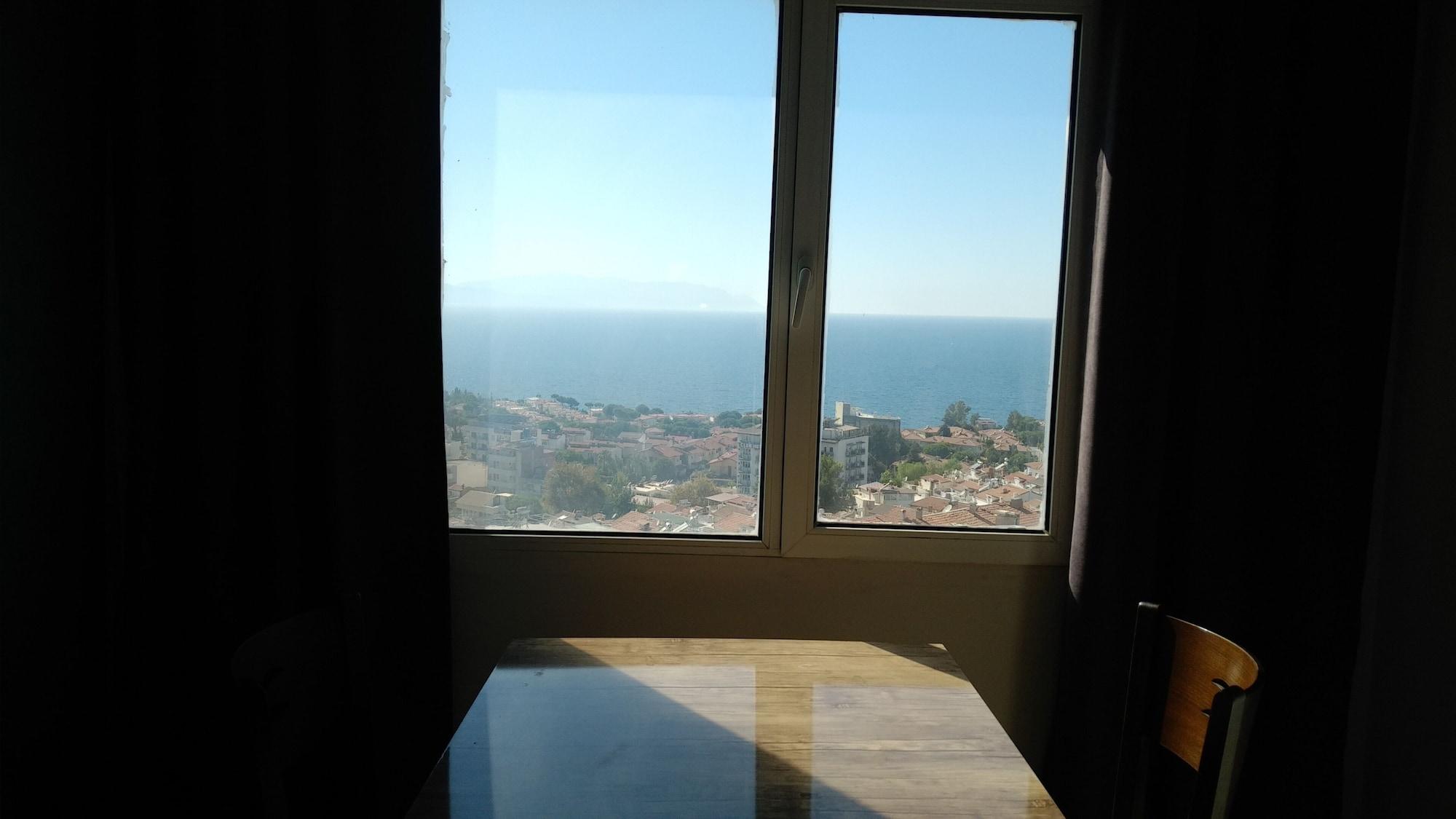 Baris Suite Hotel Kusadasi Exterior photo